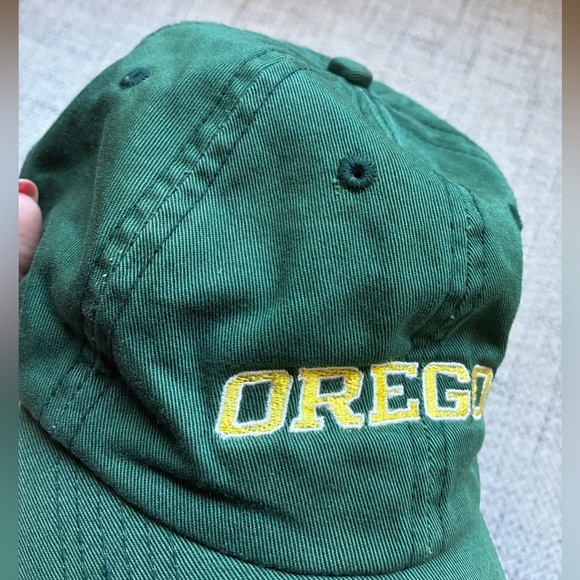 VTG Green Oregon Ducks Dad Hat - Picture 8 of 10